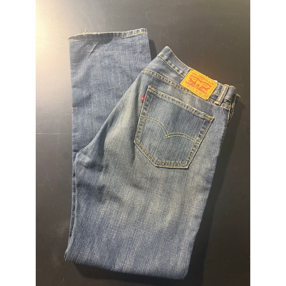 Levi’s 505 Men’s Denim Jeans Classic Straight Leg Size 34x32 - SO